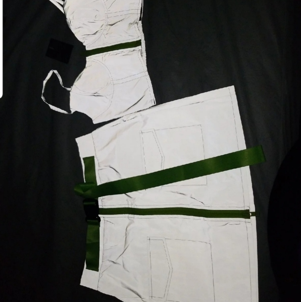 Reflective 2pc Set - Picture 2 of 2